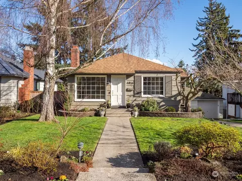 6816 37th Ave NE, Seattle, WA 98115