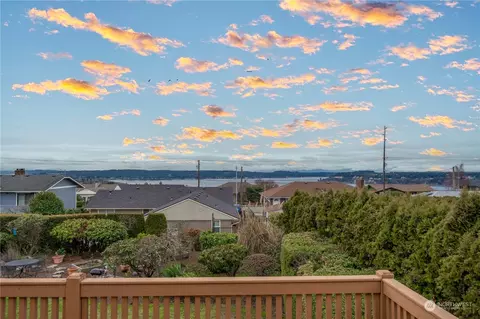 1632 S Geiger St, Tacoma, WA 98465