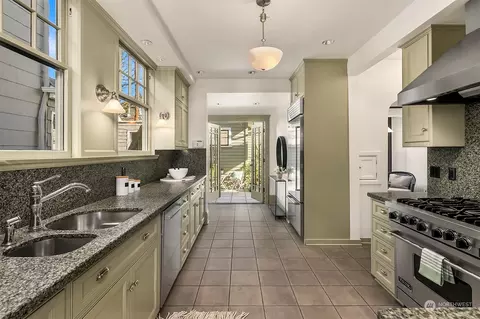 Kitchen - 916 11th Ave E, Seattle, WA 98102 photo 3 of 3
