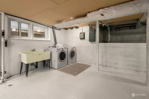 Other - 916 11th Ave E, Seattle, WA 98102 photo 4 of 4