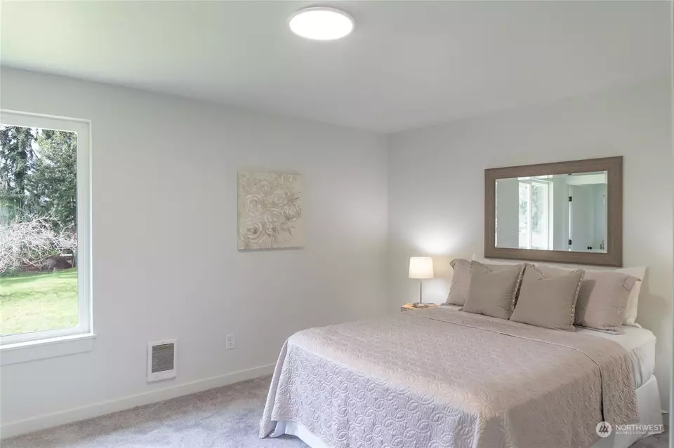 Bedroom - 9287 Olson Rd NW, Bremerton, WA 98311 photo 1 of 5