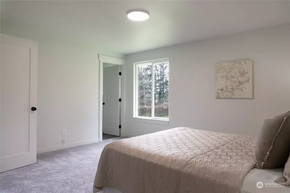 Bedroom - 9287 Olson Rd NW, Bremerton, WA 98311 photo 3 of 5