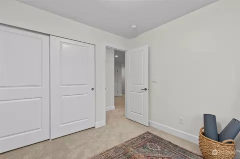 Bedroom - 4123 175th Pl SE, Bothell, WA 98012 photo 6 of 8