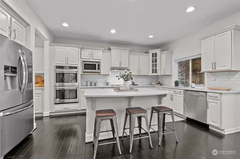 Kitchen - 4123 175th Pl SE, Bothell, WA 98012 photo 1 of 8