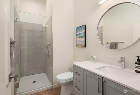 Bath - 10322 NE 185th St #D, Bothell, WA 98011 photo 2 of 5
