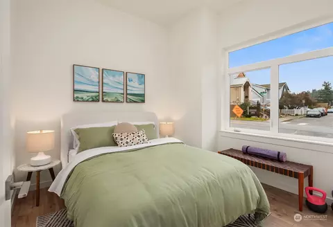 Bedroom - 10322 NE 185th St #D, Bothell, WA 98011 photo 1 of 4