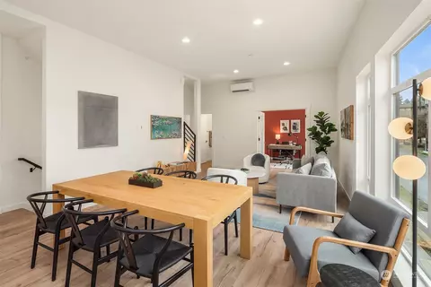 Dining - 10322 NE 185th St #D, Bothell, WA 98011 photo 3 of 3