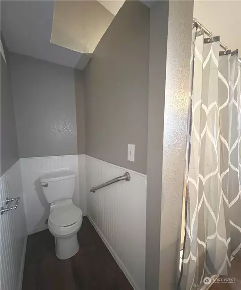 Bath - 137 E Fir St, Sequim, WA 98382 photo 4 of 6