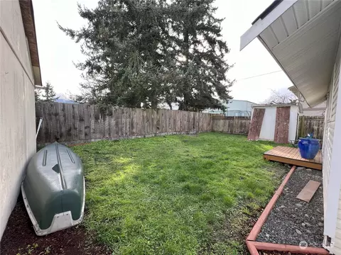 Exterior - 137 E Fir St, Sequim, WA 98382 photo 6 of 7