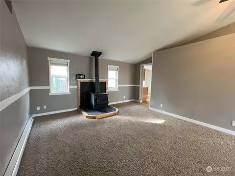 Living - 137 E Fir St, Sequim, WA 98382 photo 4 of 4