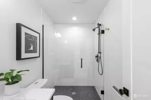 Bath - 448 B 25th Ave E, Seattle, WA 98112 photo 2 of 3