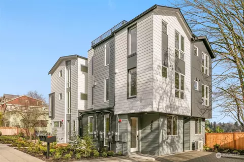 Exterior - 448 B 25th Ave E, Seattle, WA 98112 photo 2 of 5