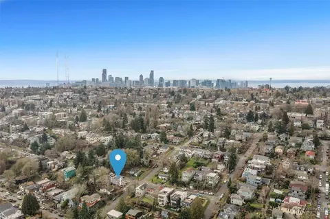 View/Area - 448 B 25th Ave E, Seattle, WA 98112 photo 1 of 3