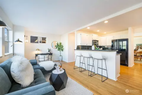 Living - 215 22nd Ave E, Seattle, WA 98112 photo 6 of 6