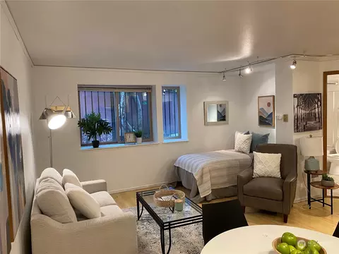 29 Etruria St #307, Seattle, WA 98109