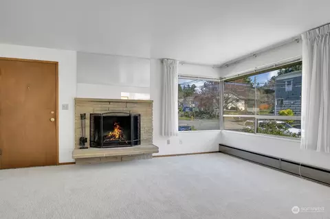 5839 5th Ave NW, Seattle, WA 98107 photo 4