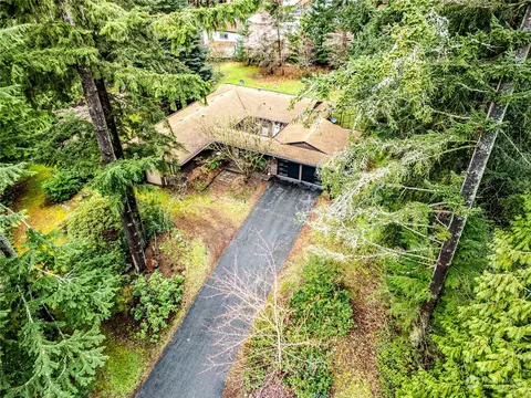 1609 175th St SW, Lynnwood, WA 98037