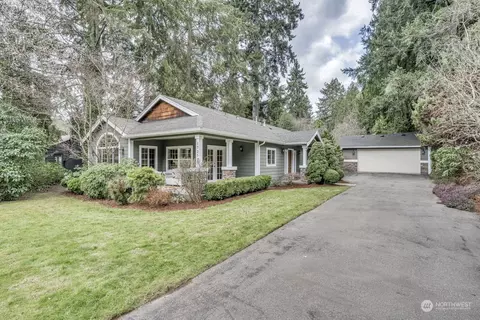 17251 44th Ave NE, Lake Forest Park, WA 98155