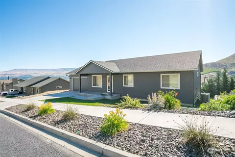 2195 S Methow St, Wenatchee, WA 98801