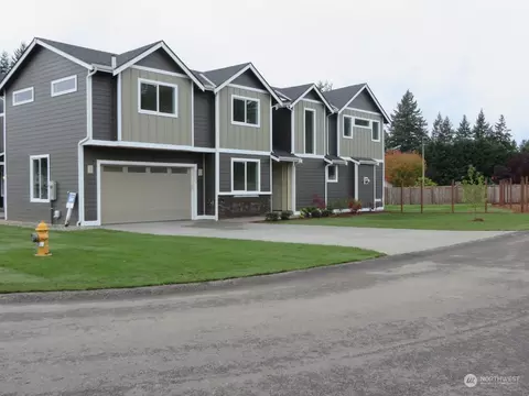 20904 47th Avenue Ct E, Spanaway, WA 98387 photo 2