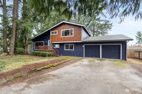 13915 Crestview Cir NW, Silverdale, WA 98383