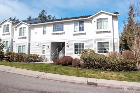 2920 SE 8th Pl #2114, Renton, WA 98058