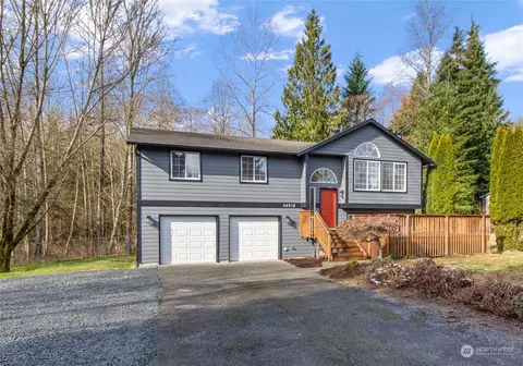 20718 127th Ave NE, Arlington, WA 98223