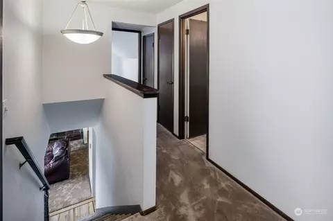 Entry Way - 8932 Lowell Larimer Rd, Everett, WA 98208 photo 1 of 1