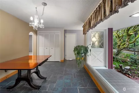 Dining - 313 47th St SE, Everett, WA 98203 photo 1 of 1