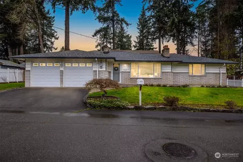 7913 Westshore Dr SW, Lakewood, WA 98498