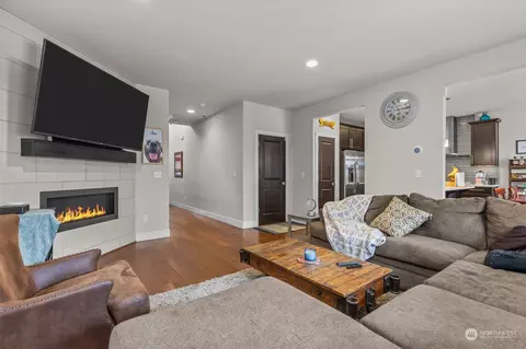 Living - 16822 1st Ave W, Bothell, WA 98012 photo 2 of 3