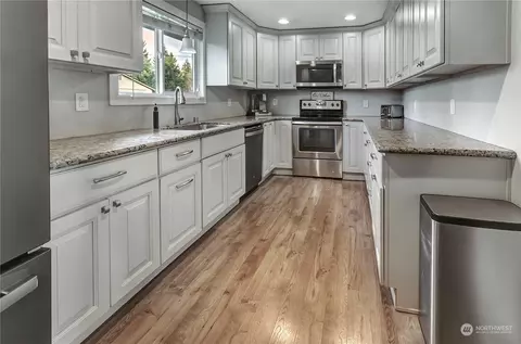 Kitchen - 16808 17th Ave E, Spanaway, WA 98387 photo 1 of 1