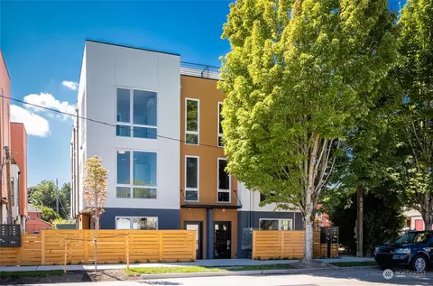 527 S Cloverdale St #C, Seattle, WA 98108