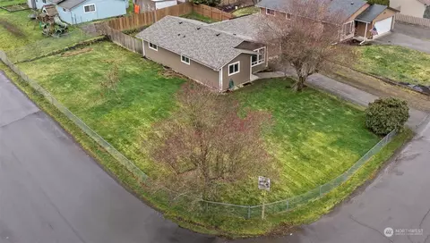 6418 157th Street Ct E, Puyallup, WA 98375