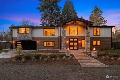 13004 104th Pl NE, Kirkland, WA 98034