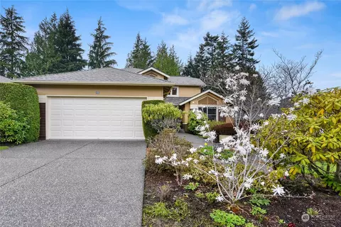 43 Sea Vista Pl, Port Ludlow, WA 98365