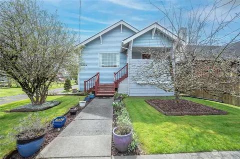 3126 Aberdeen Ave, Hoquiam, WA 98550