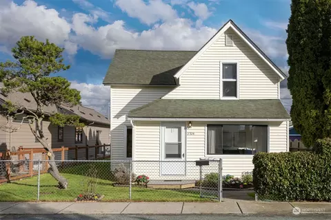 2524 Henry St, Bellingham, WA 98225