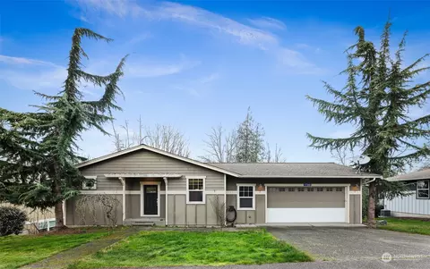 17346 Red Hawk Ct, Mount Vernon, WA 98274