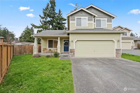 2460 SW Navigator Loop, Oak Harbor, WA 98277