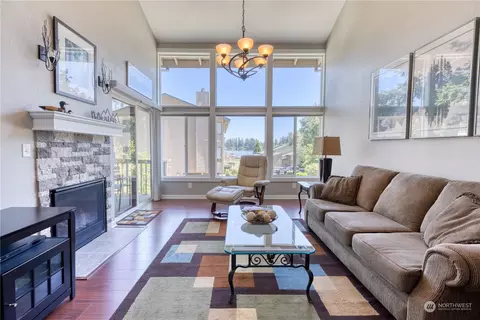 17303 Spanaway Loop Rd S #9, Spanaway, WA 98387