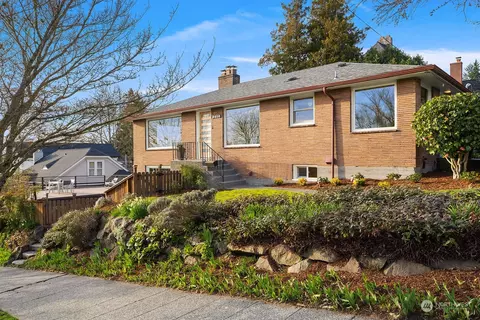 3010 NE 60th St, Seattle, WA 98115