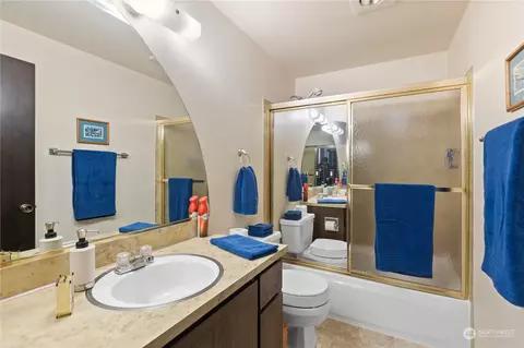 Bath - 6106 Parkside Dr, Anacortes, WA 98221 photo 1 of 2
