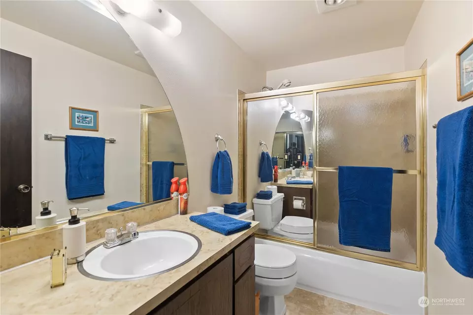 Bath - 6106 Parkside Dr, Anacortes, WA 98221 photo 1 of 2