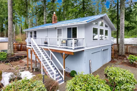 17215 432nd Ave SE, North Bend, WA 98045
