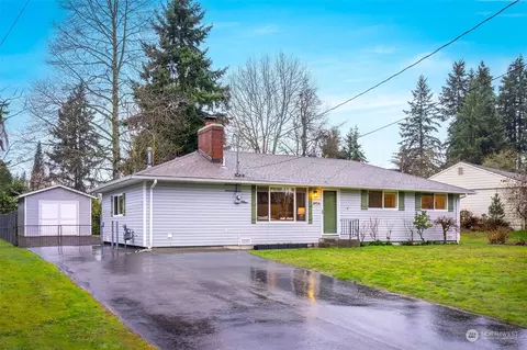 18924 51st Pl W, Lynnwood, WA 98036
