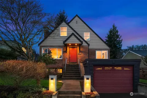 10019 32nd Ave NE, Seattle, WA 98125