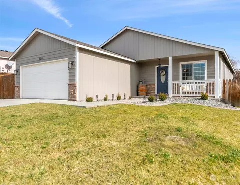 705 N Lyle Ave, East Wenatchee, WA 98802