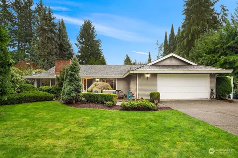 17 Skagit Ky, Bellevue, WA 98006