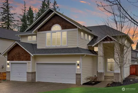 22430 SE 267th St, Maple Valley, WA 98038